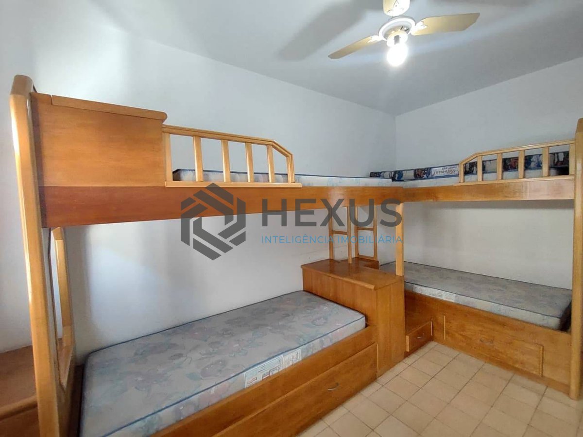 Foto 11 de Apartamento com varanda vista mar na Enseada, Guarujá
