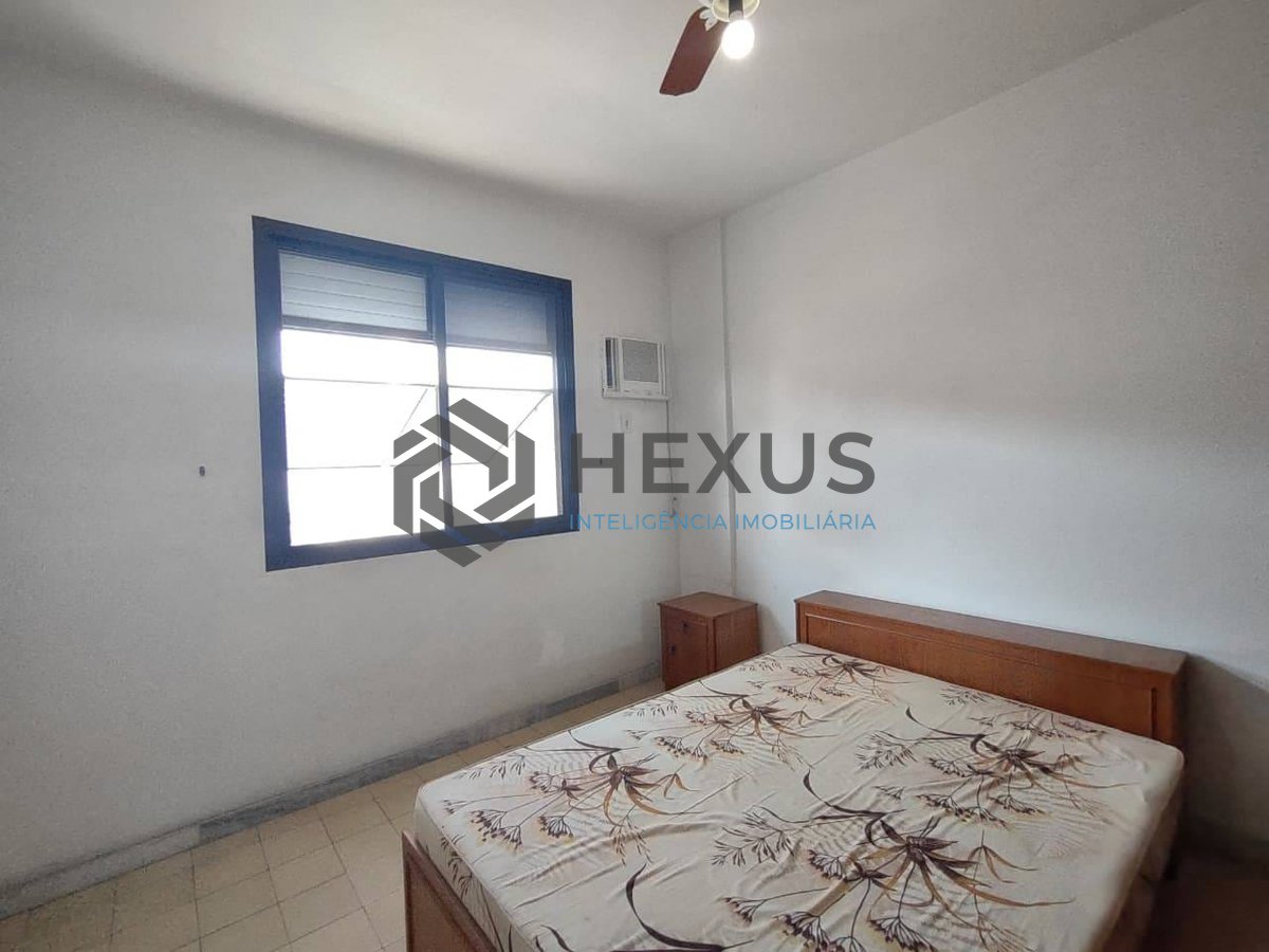 Foto 13 de Apartamento com varanda vista mar na Enseada, Guarujá