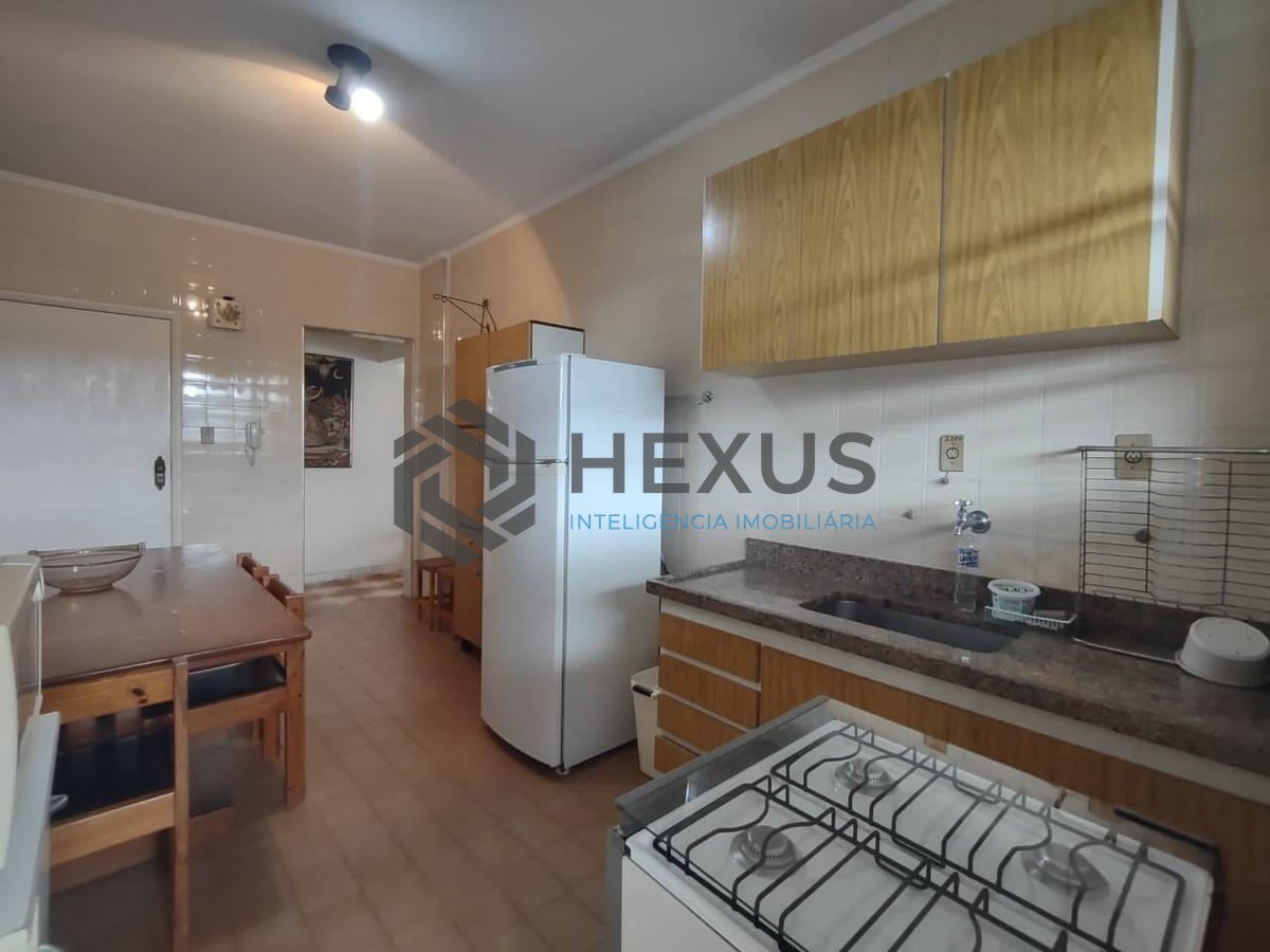 Foto 17 de Apartamento com varanda vista mar na Enseada, Guarujá