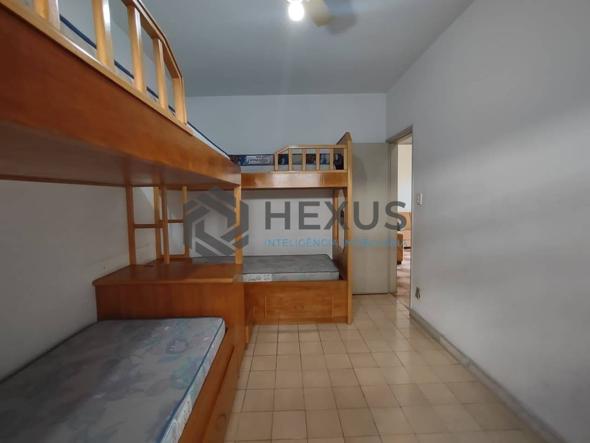 Foto 10 de Apartamento com varanda vista mar na Enseada, Guarujá