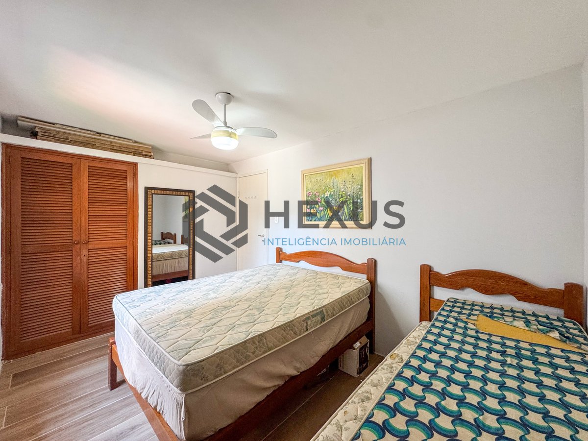 Foto 8 de Apartamento reformado a 450m da praia no Jardim Astúrias, Guarujá