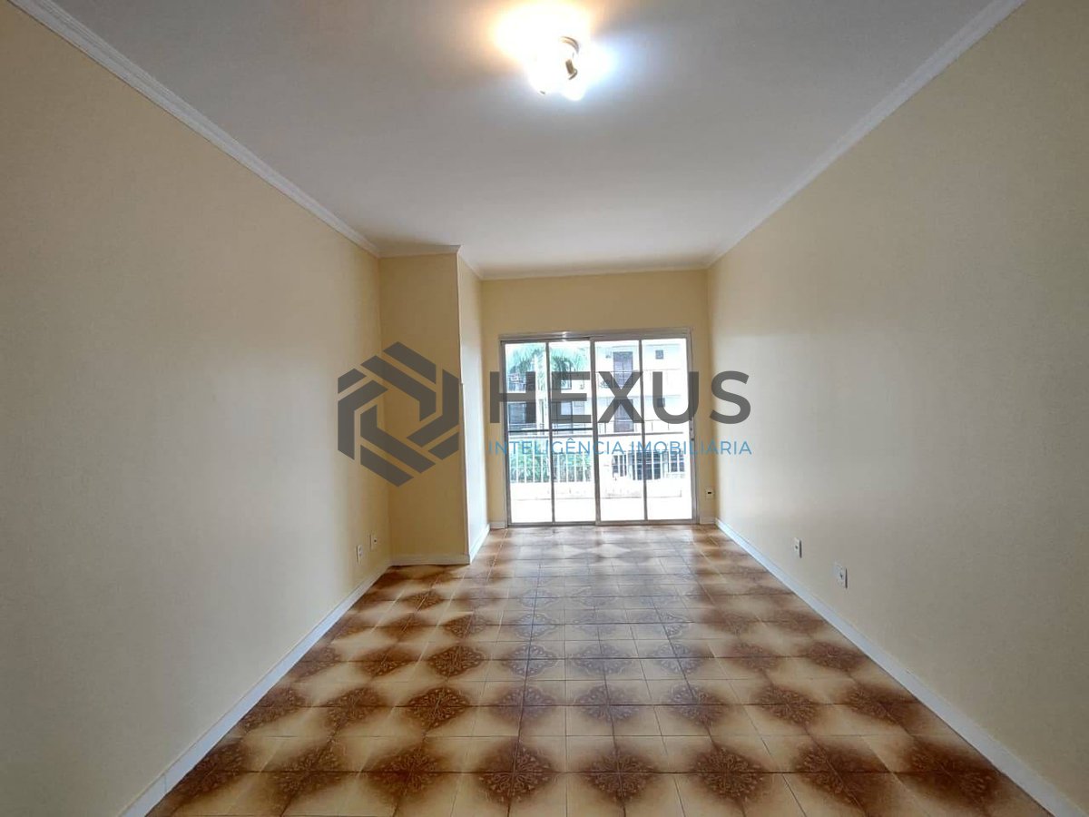 Foto 3 de Apartamento com varanda na Praia da Enseada, Guarujá
