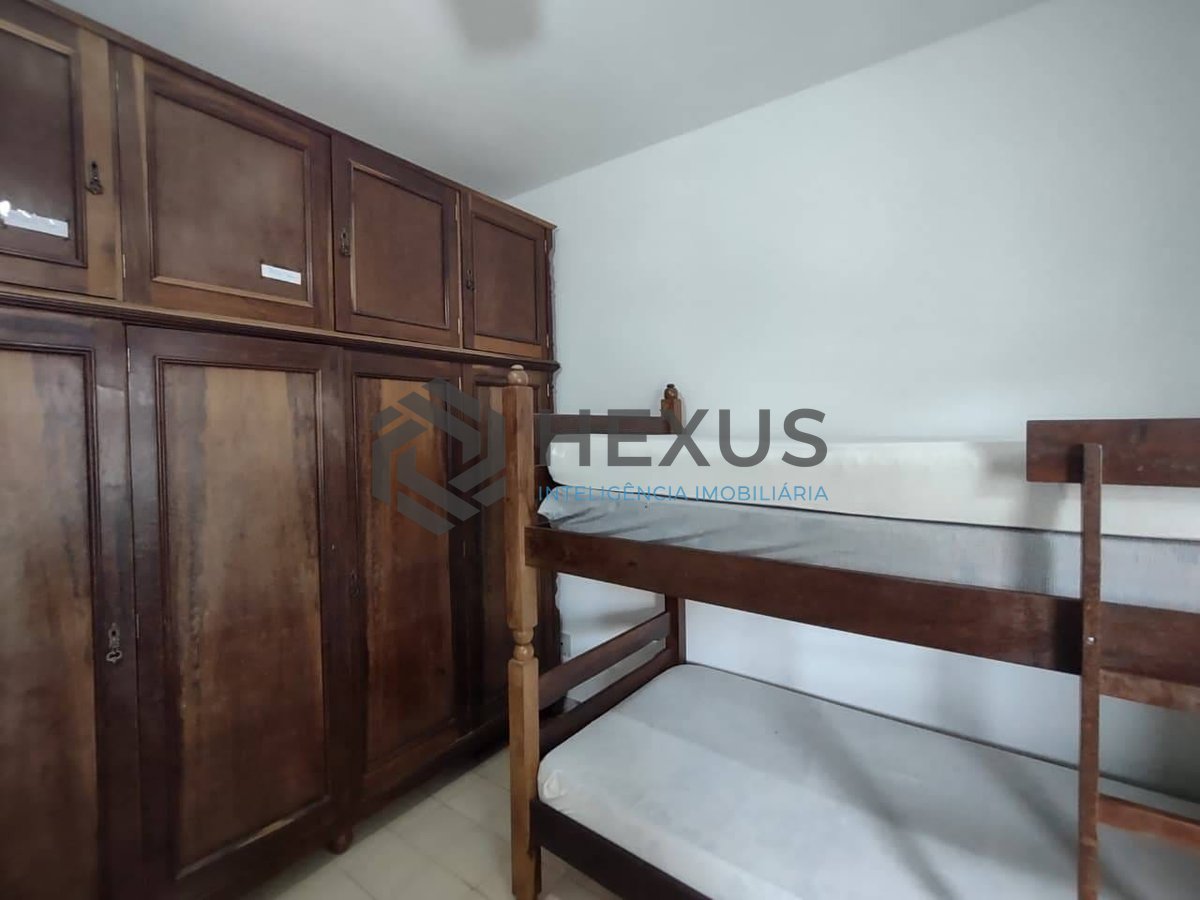 Foto 9 de Apartamento com varanda na Praia da Enseada, Guarujá