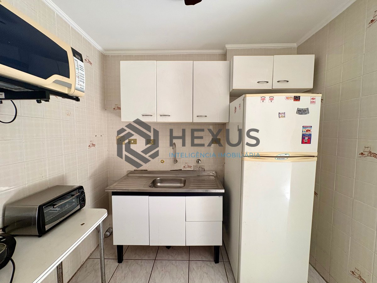 Foto 15 de Apartamento com varanda e lazer na Praia das Astúrias, Guarujá