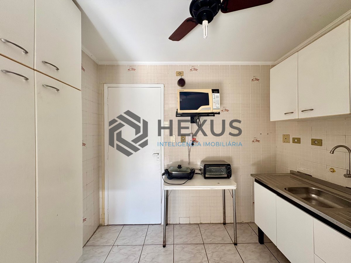 Foto 17 de Apartamento com varanda e lazer na Praia das Astúrias, Guarujá