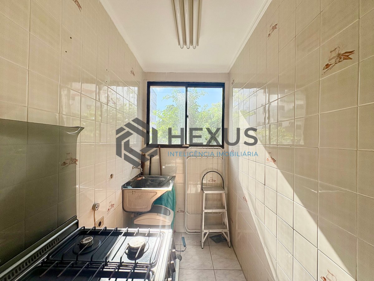 Foto 18 de Apartamento com varanda e lazer na Praia das Astúrias, Guarujá