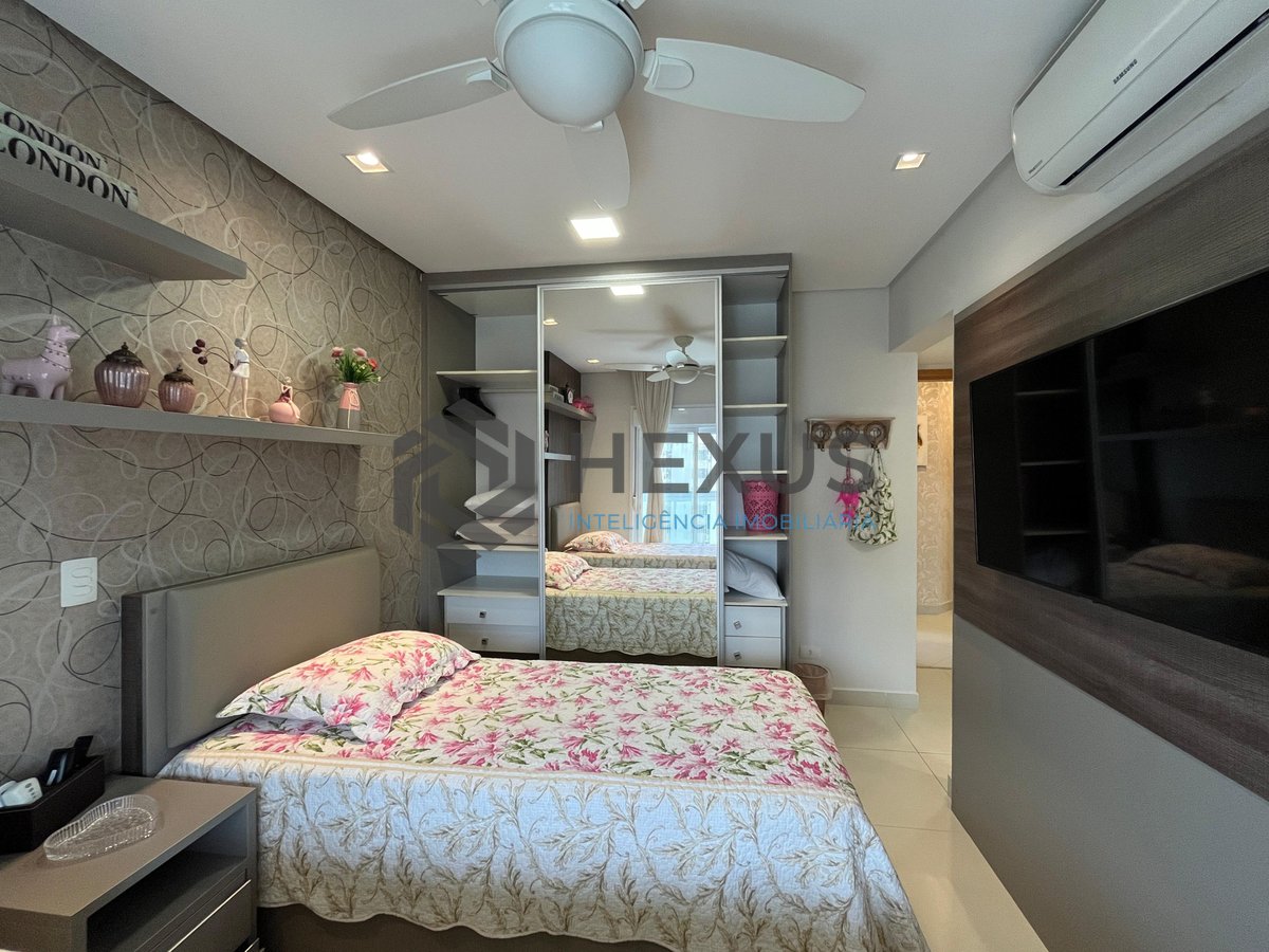 Foto 15 de Apartamento reformado com varanda gourmet com lazer, Guarujá