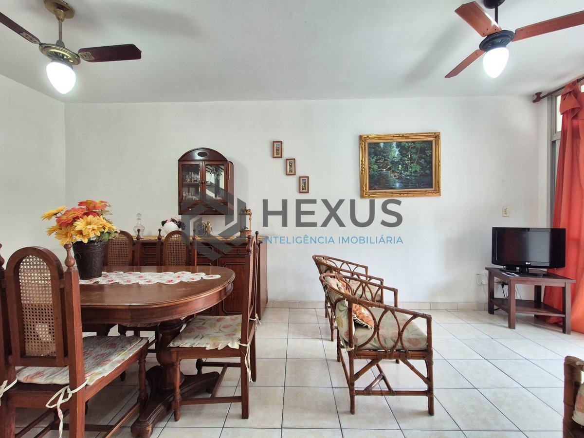 Foto 5 de Apartamento com varanda a 1 quadra da Praia das Pitangueiras, Guarujá