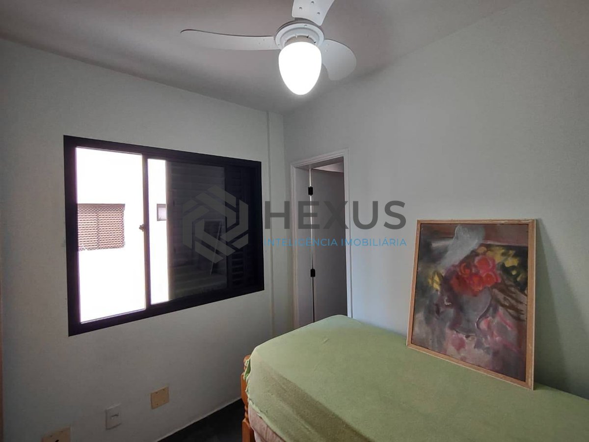 Foto 8 de Apartamento com varanda e lazer na Praia da Enseada, Guarujá