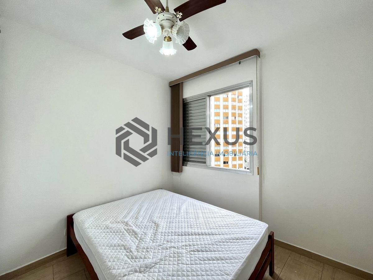 Foto 7 de Apartamento com varanda vista mar na beira mar da praia nas Pitangueiras, Guarujá