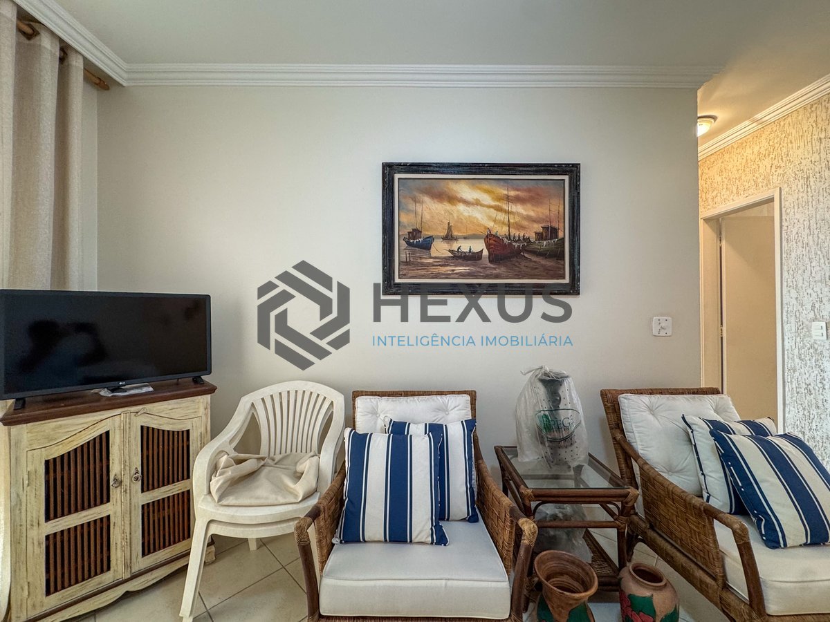 Foto 6 de Apartamento com varanda na quadra da praia das Pitangueiras à Venda, Guarujá, SP