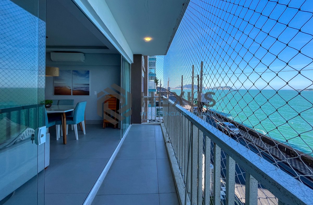 Foto 9 de Apartamento frente mar com varanda vista mar e vaga nas Pitangueiras, Guarujá
