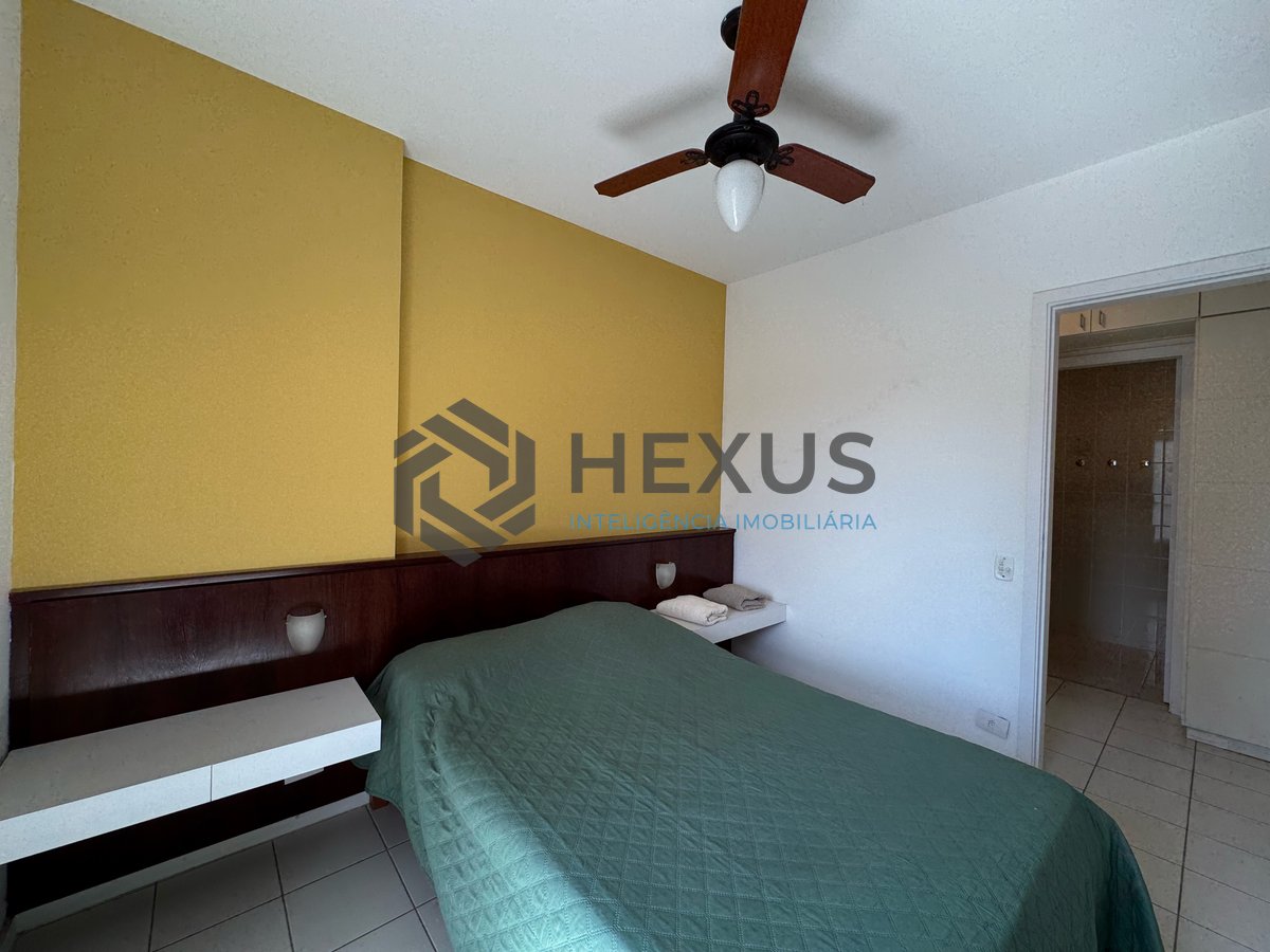Foto 20 de Apartamento com varanda vista mar e lazer a 2 quadras da Praia das Pitangueiras, Guarujá