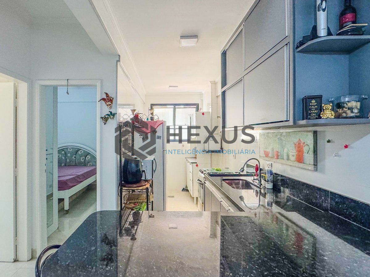 Foto 10 de Apartamento reformado e lazer a 450m da praia no Tombo, Guarujá