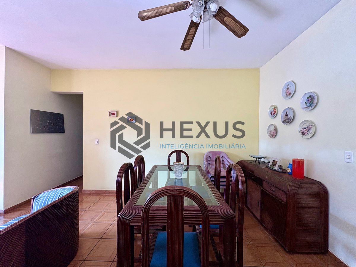 Foto 6 de Apartamento com varanda e lazer na Enseada, Guarujá