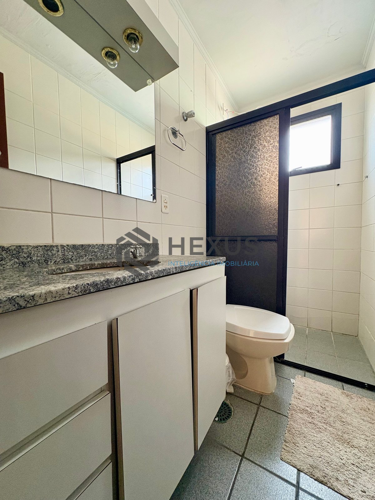 Foto 7 de Apartamento com varanda e lazer na Enseada, Guarujá