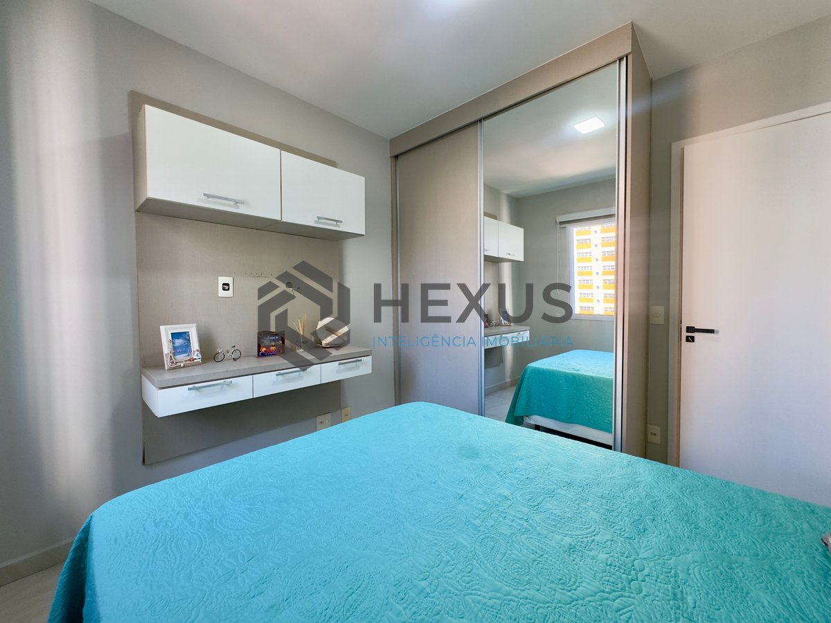 Foto 19 de Apartamento reformado com varanda gourmet e lazer a 200m da praia nas Pitangueiras, Guarujá