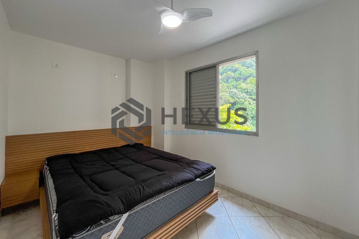 Foto 22 de Apartamento reformado na quadra-mar da Praia das Pitangueiras, Guarujá