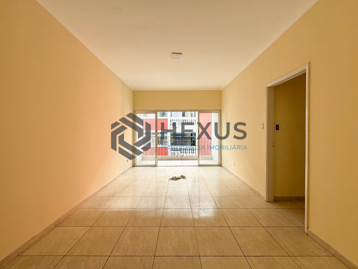 Foto 2 de Apartamento com varanda no Jardim Astúrias, Guarujá