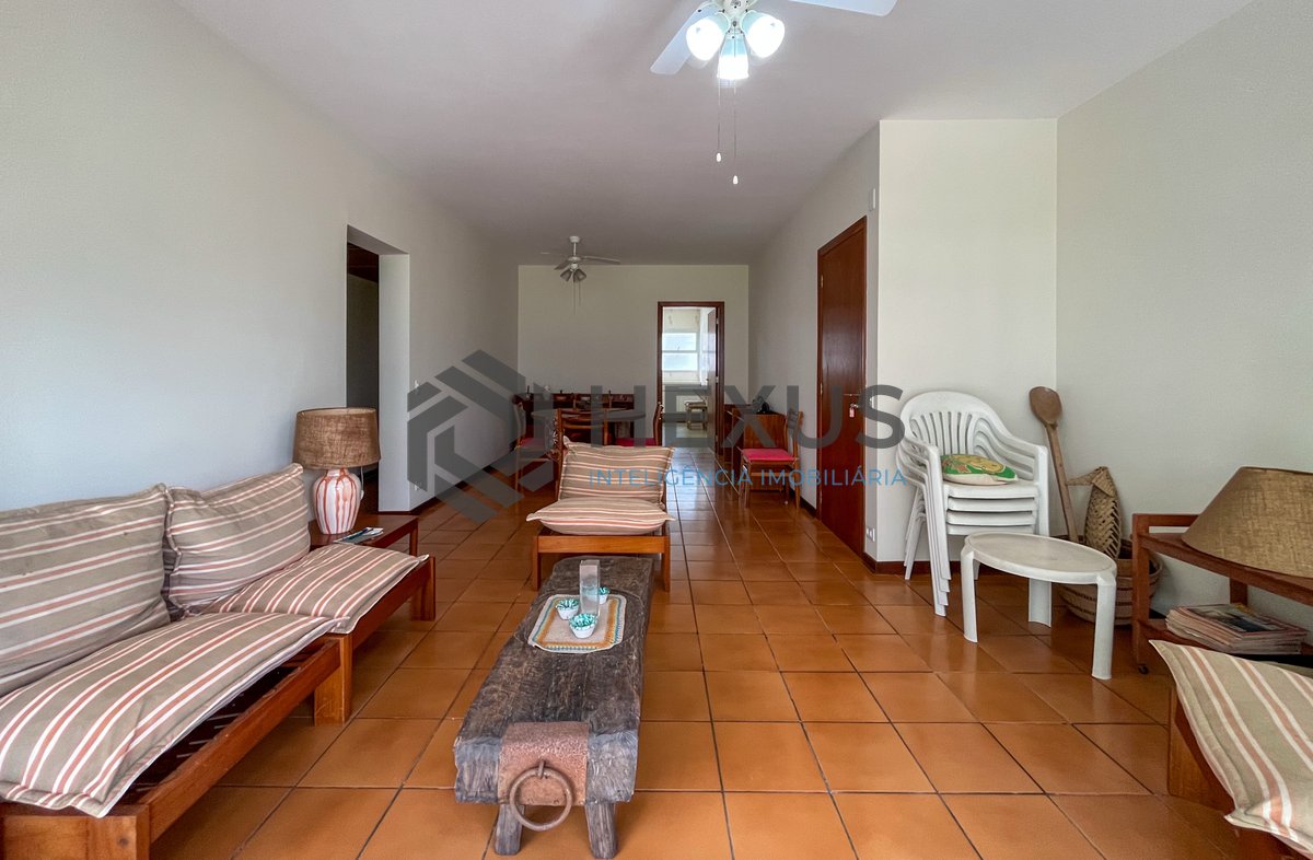 Foto 7 de Apartamento com varanda e lazer na beira mar da praia nas Pitangueiras, Guarujá