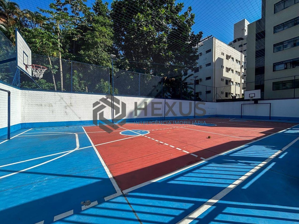 Foto 28 de Apartamento com varanda e lazer a 400m da praia na Enseada, Guarujá