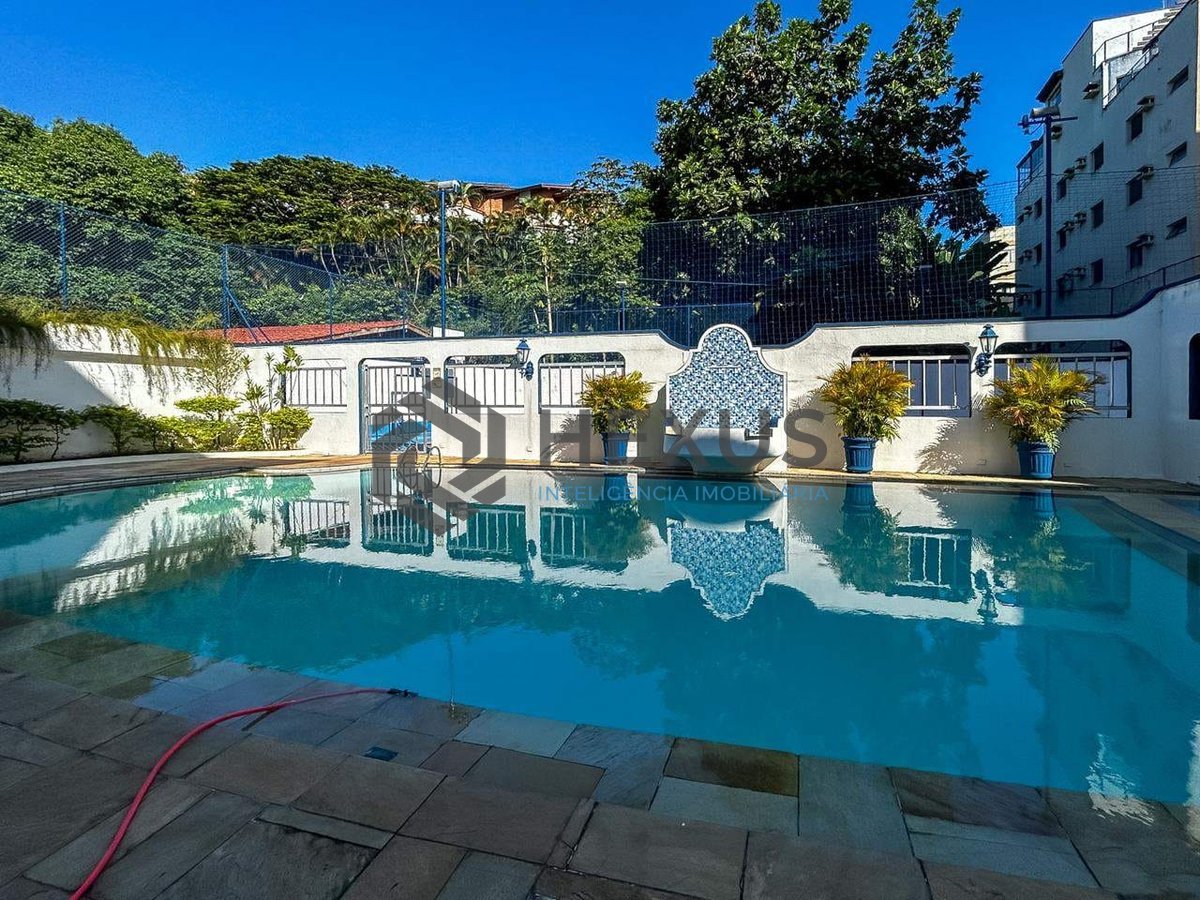 Foto 31 de Apartamento com varanda e lazer a 400m da praia na Enseada, Guarujá