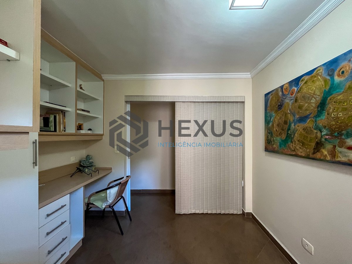 Foto 12 de Apartamento reformado a 1 quadra da praia nas Pitangueiras, Guarujá