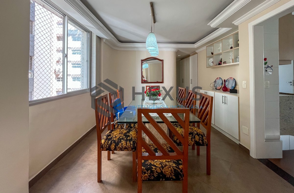 Foto 8 de Apartamento reformado a 1 quadra da praia nas Pitangueiras, Guarujá