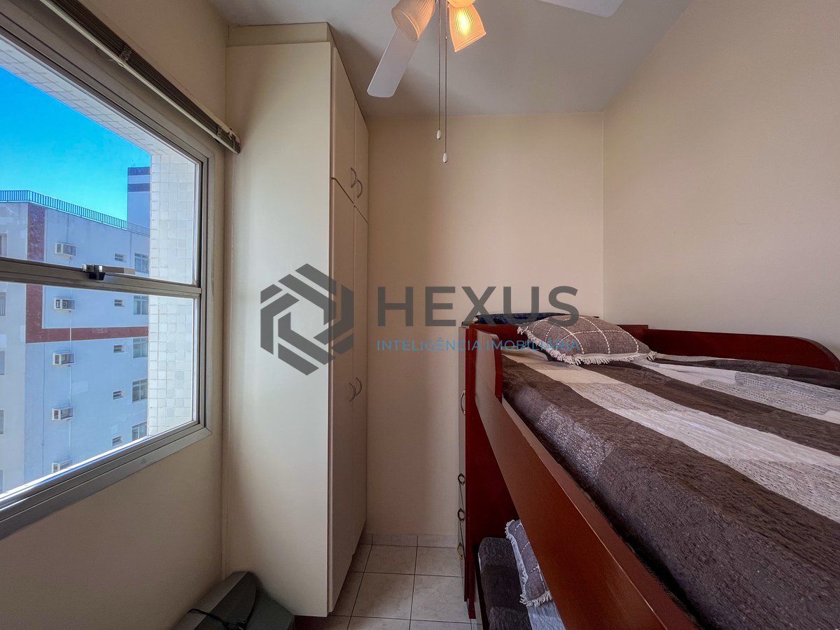 Foto 35 de Apartamento com varanda vista mar a 1 quadra da praia nas Pitangueiras, Guarujá