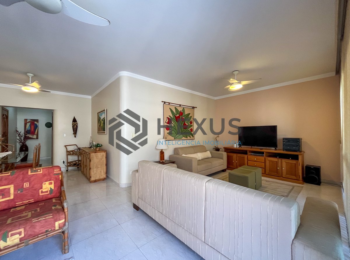 Foto 9 de Apartamento com varanda vista mar a 1 quadra da praia nas Pitangueiras, Guarujá