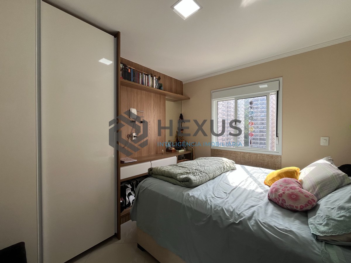 Foto 17 de Apartamento com varanda gourmet vista mar e lazer na beira mar da praia nas Pitangueiras, Guarujá