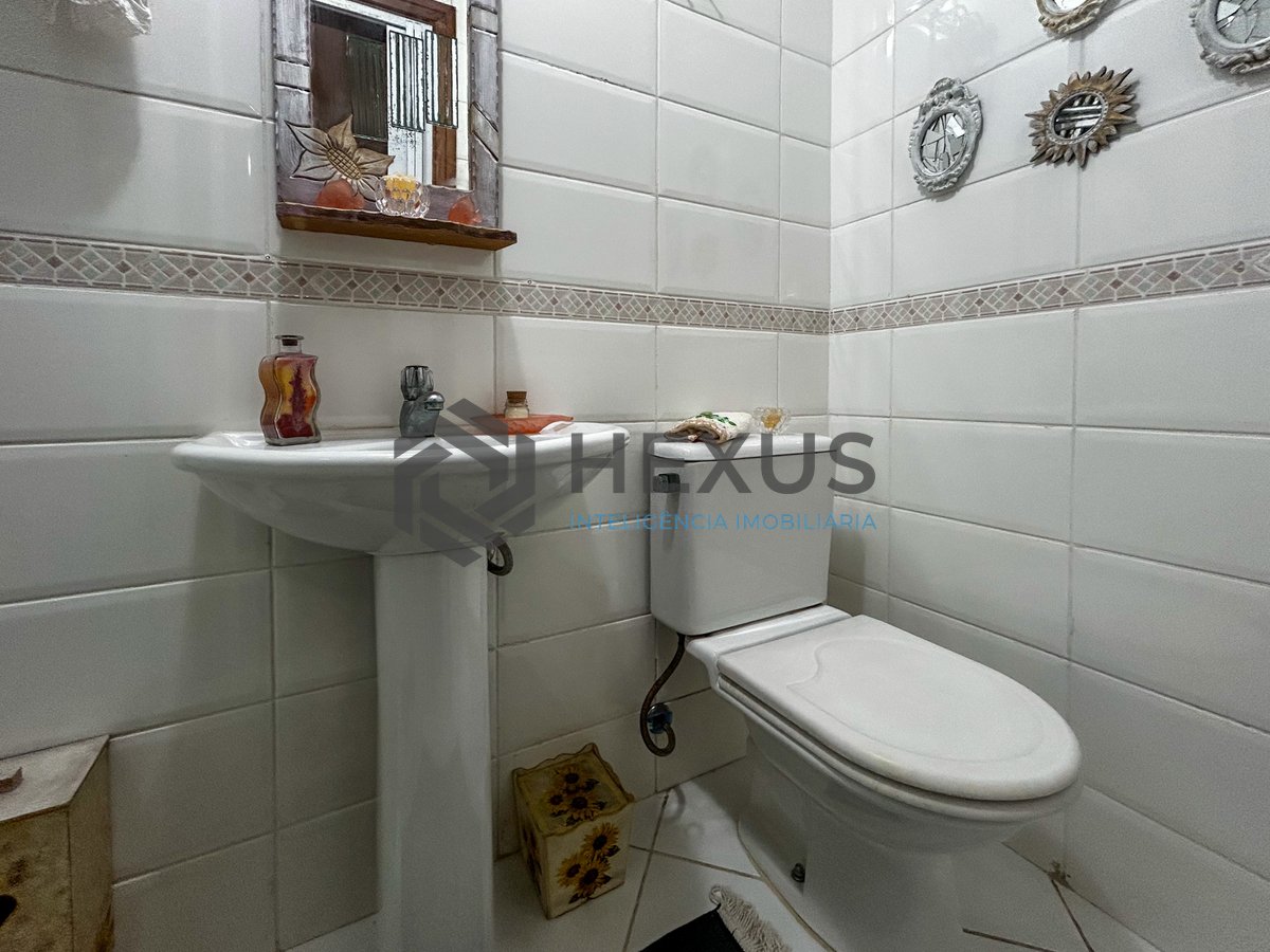 Foto 28 de Apartamento reformado com varanda vista mar e lazer a 200m da praia no Jardim Astúrias, Guarujá