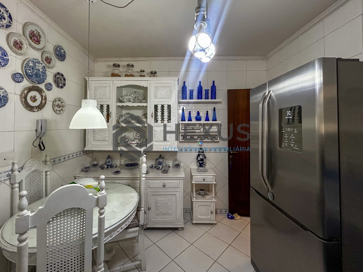 Foto 42 de Apartamento reformado com varanda vista mar e lazer a 200m da praia no Jardim Astúrias, Guarujá
