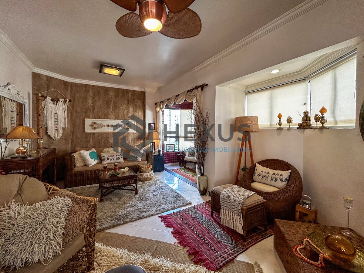 Foto 10 de Apartamento reformado com varanda vista mar e lazer a 200m da praia no Jardim Astúrias, Guarujá