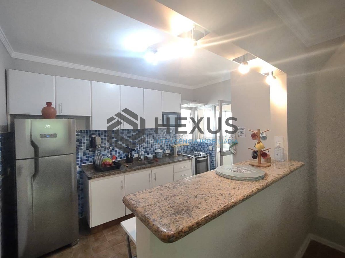 Foto 20 de Apartamento com varanda na região da Brunella na Enseada, Guarujá