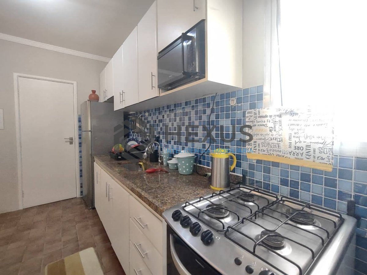 Foto 23 de Apartamento com varanda na região da Brunella na Enseada, Guarujá