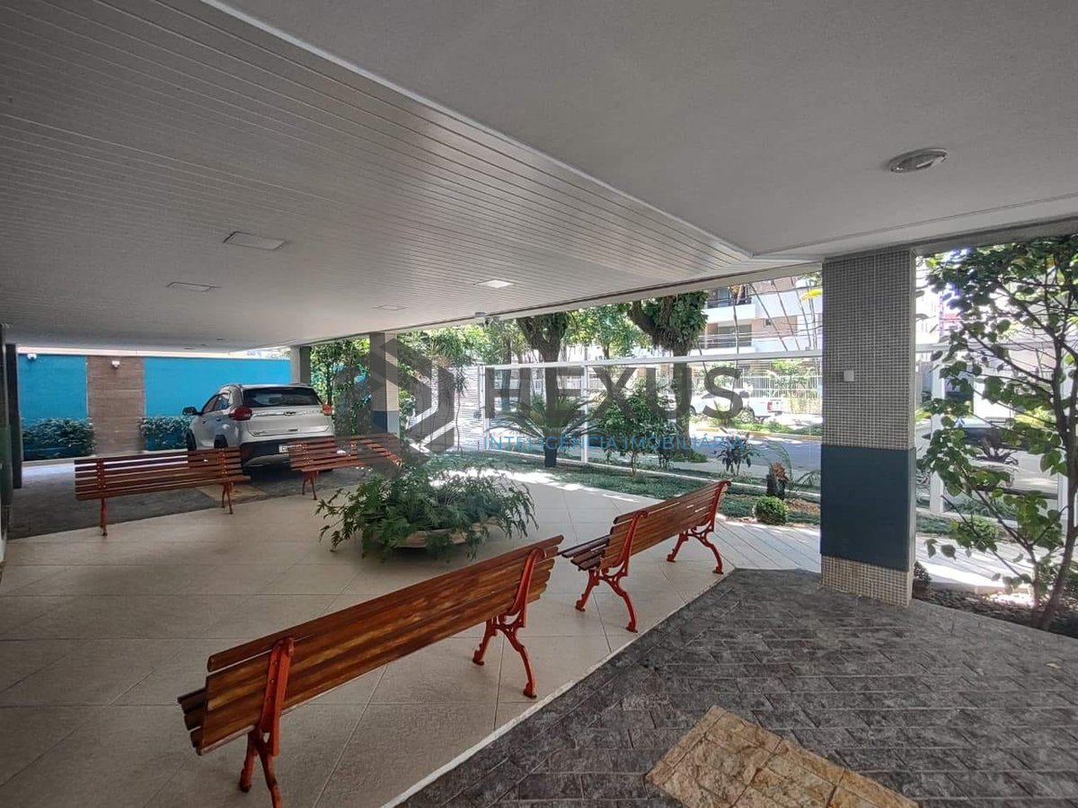 Foto 30 de Apartamento com varanda na região da Brunella na Enseada, Guarujá