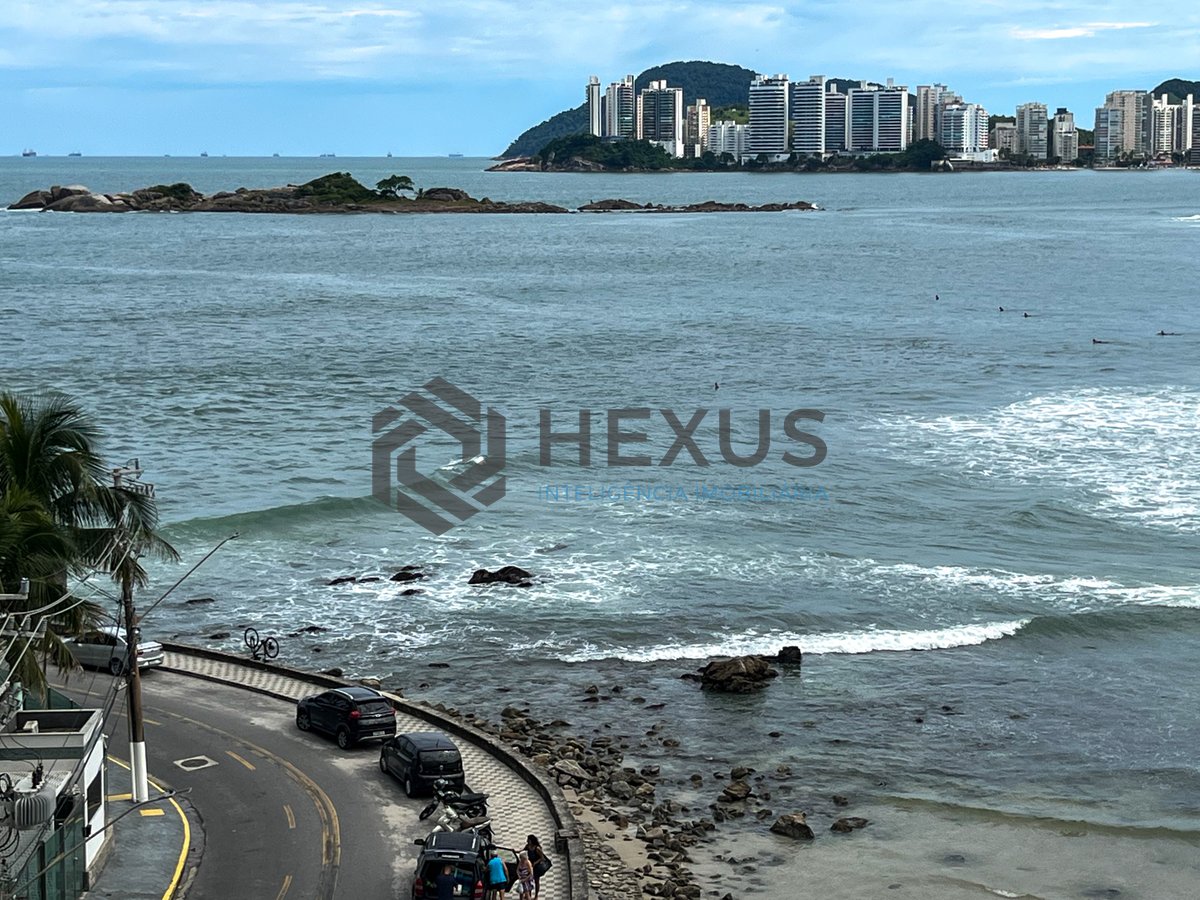 Foto 13 de Apartamento frente mar com varanda vista mar nas Pitangueiras, Guarujá