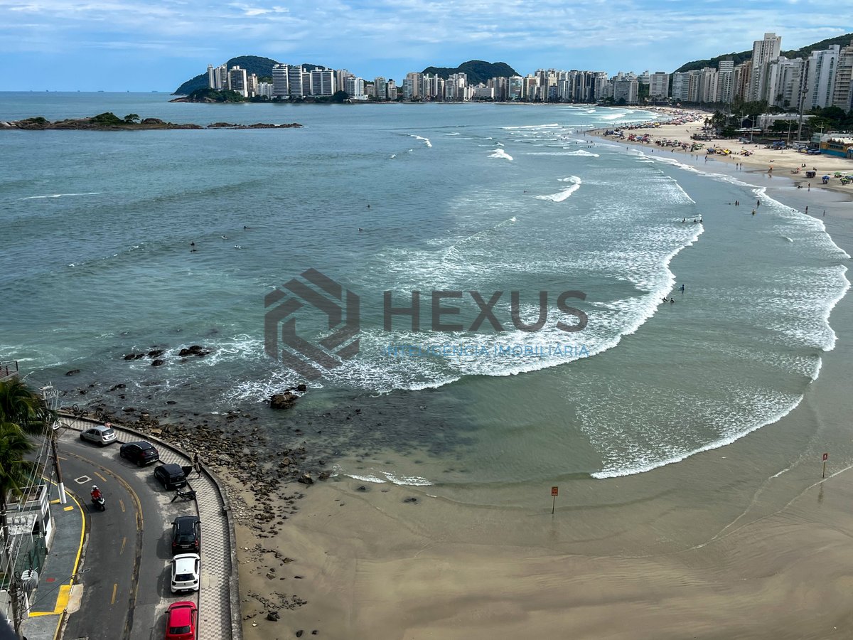 Foto 11 de Apartamento frente mar com varanda vista mar nas Pitangueiras, Guarujá