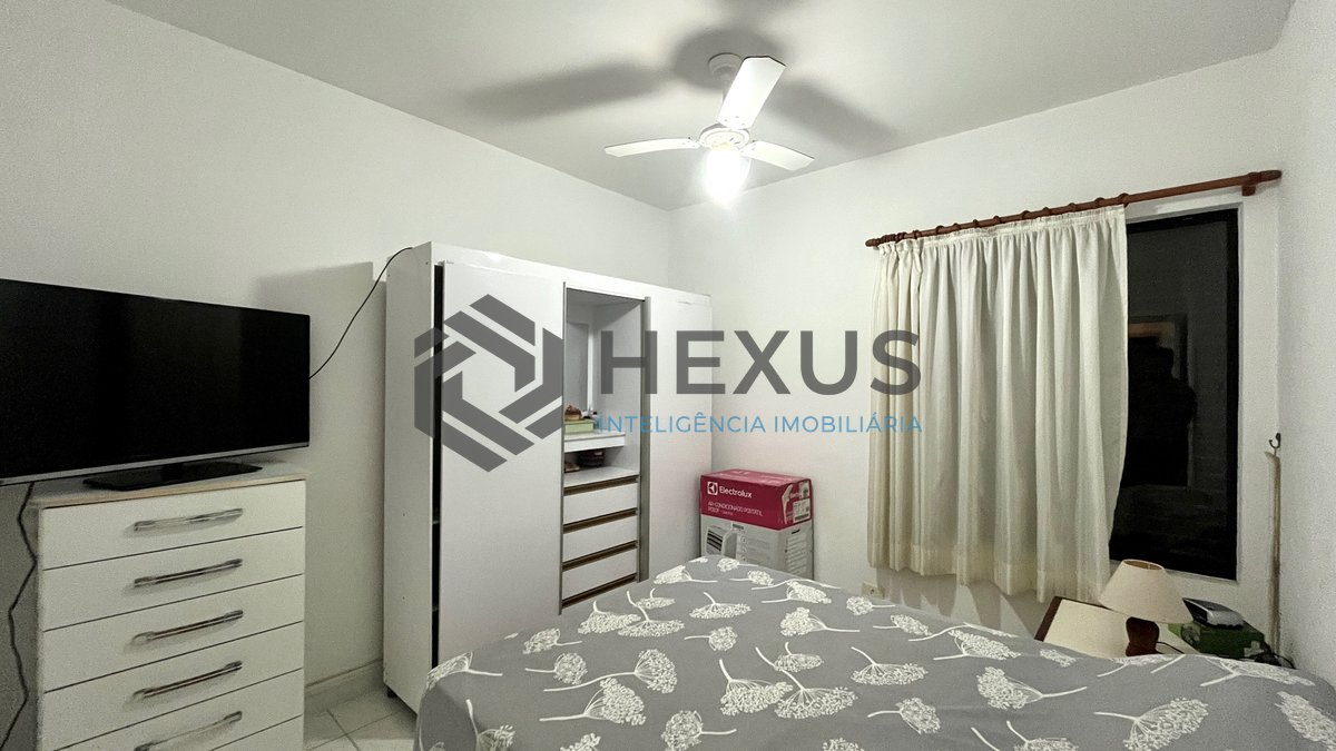 Foto 6 de Apartamento com varanda e lazer nas Pitangueiras, Guarujá