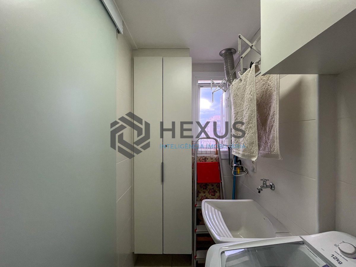 Foto 22 de Apartamento com varanda gourmet vista mar e lazer na beira mar da Praia nas Pitangueiras, Guarujá