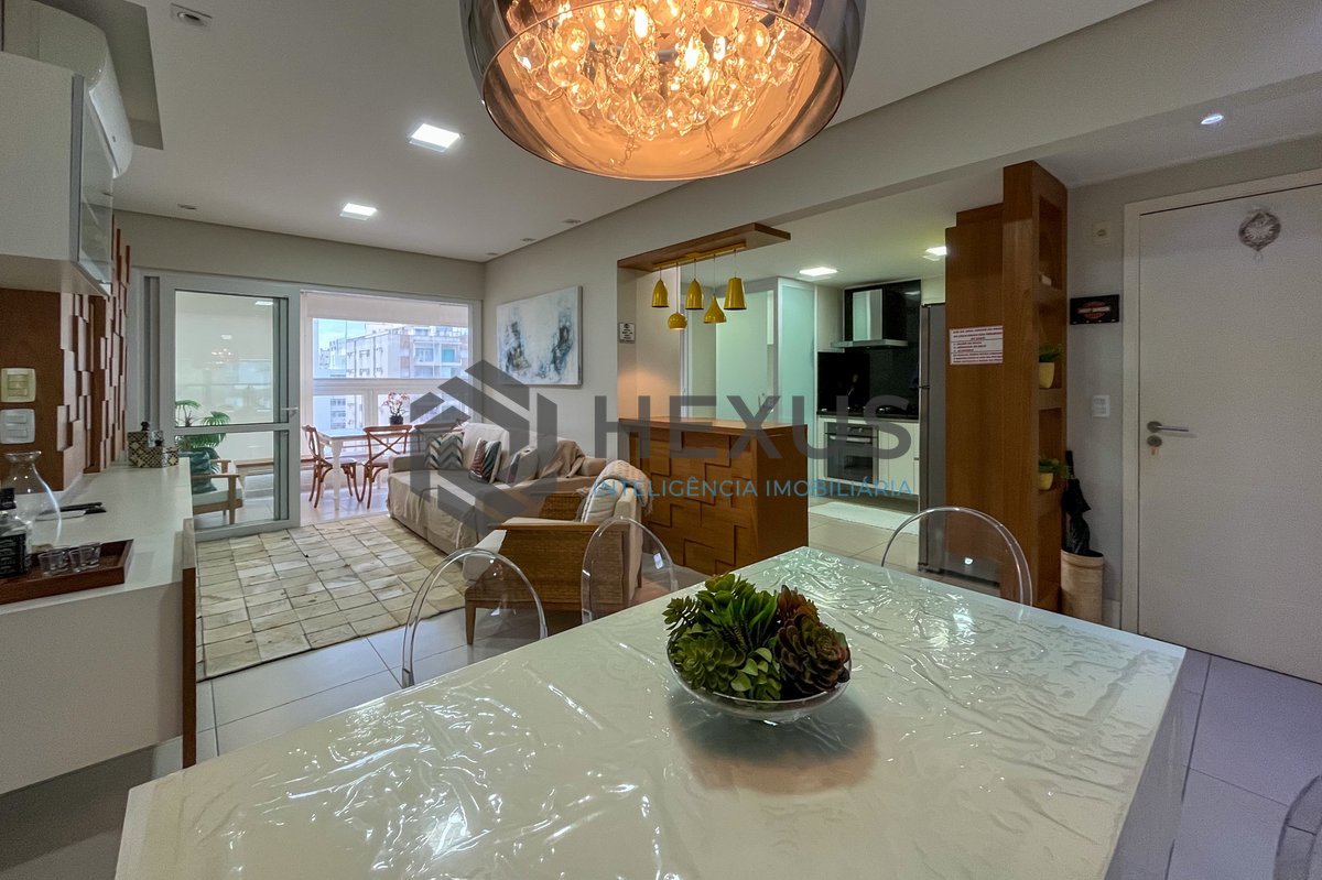 Foto 4 de Apartamento com varanda gourmet vista mar e lazer na beira mar da Praia nas Pitangueiras, Guarujá