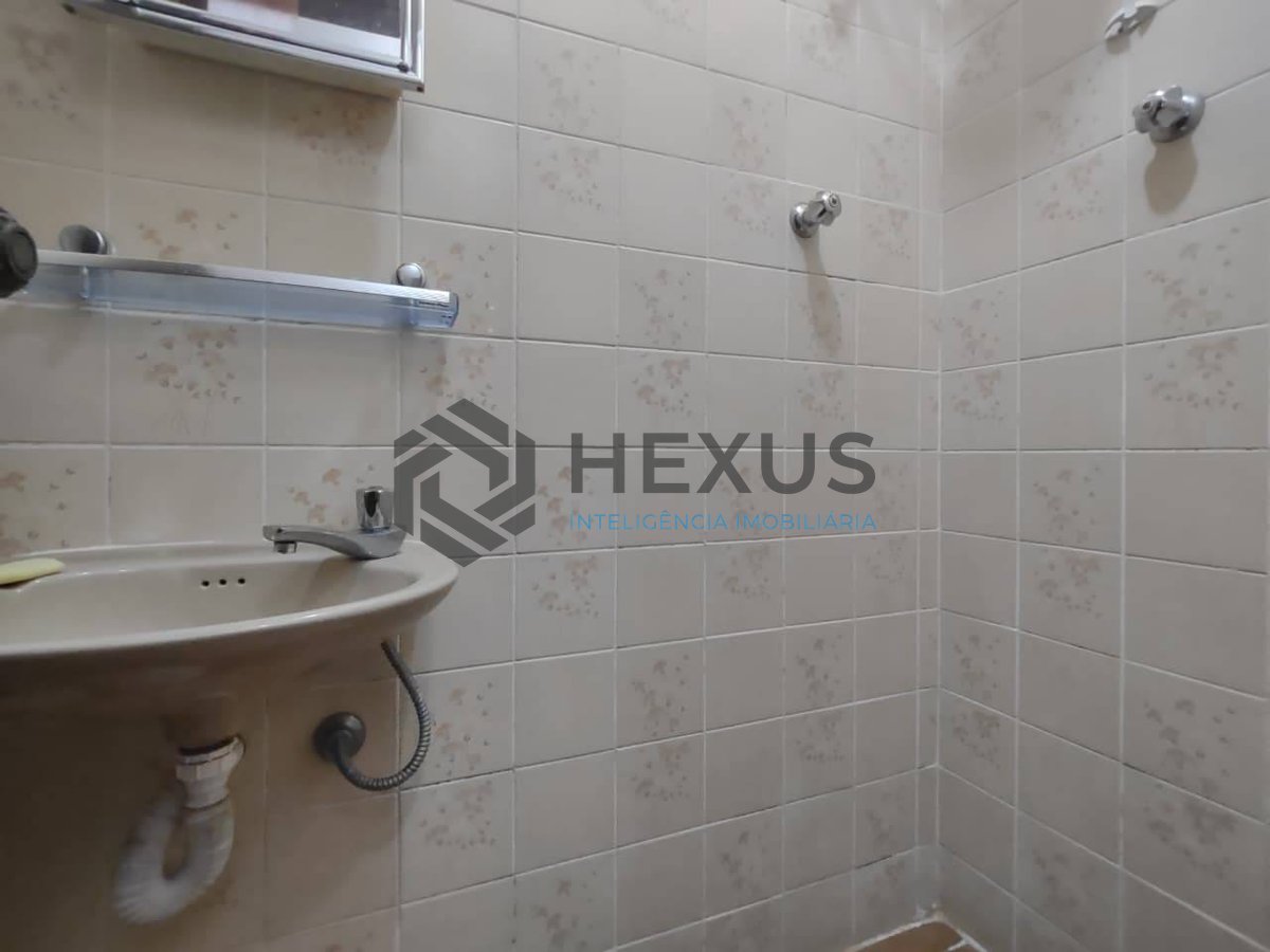 Foto 18 de Apartamento com varanda na Enseada, Guarujá