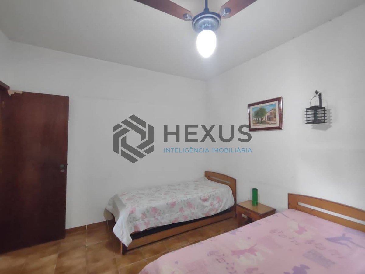 Foto 10 de Apartamento com varanda na Enseada, Guarujá