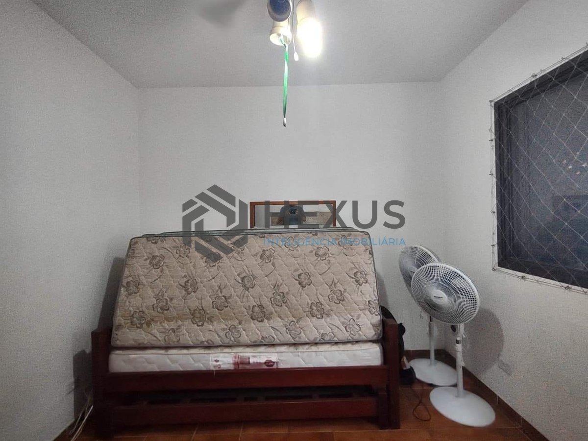 Foto 12 de Apartamento com varanda na Enseada, Guarujá