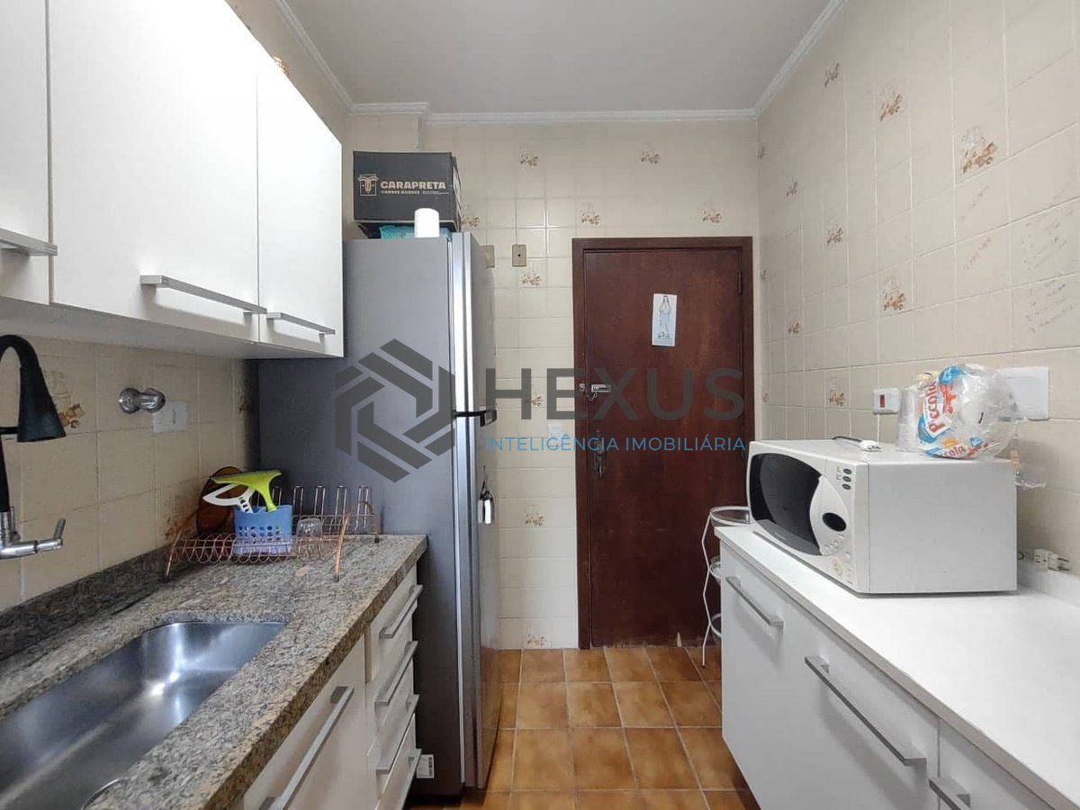 Foto 14 de Apartamento com varanda na Enseada, Guarujá