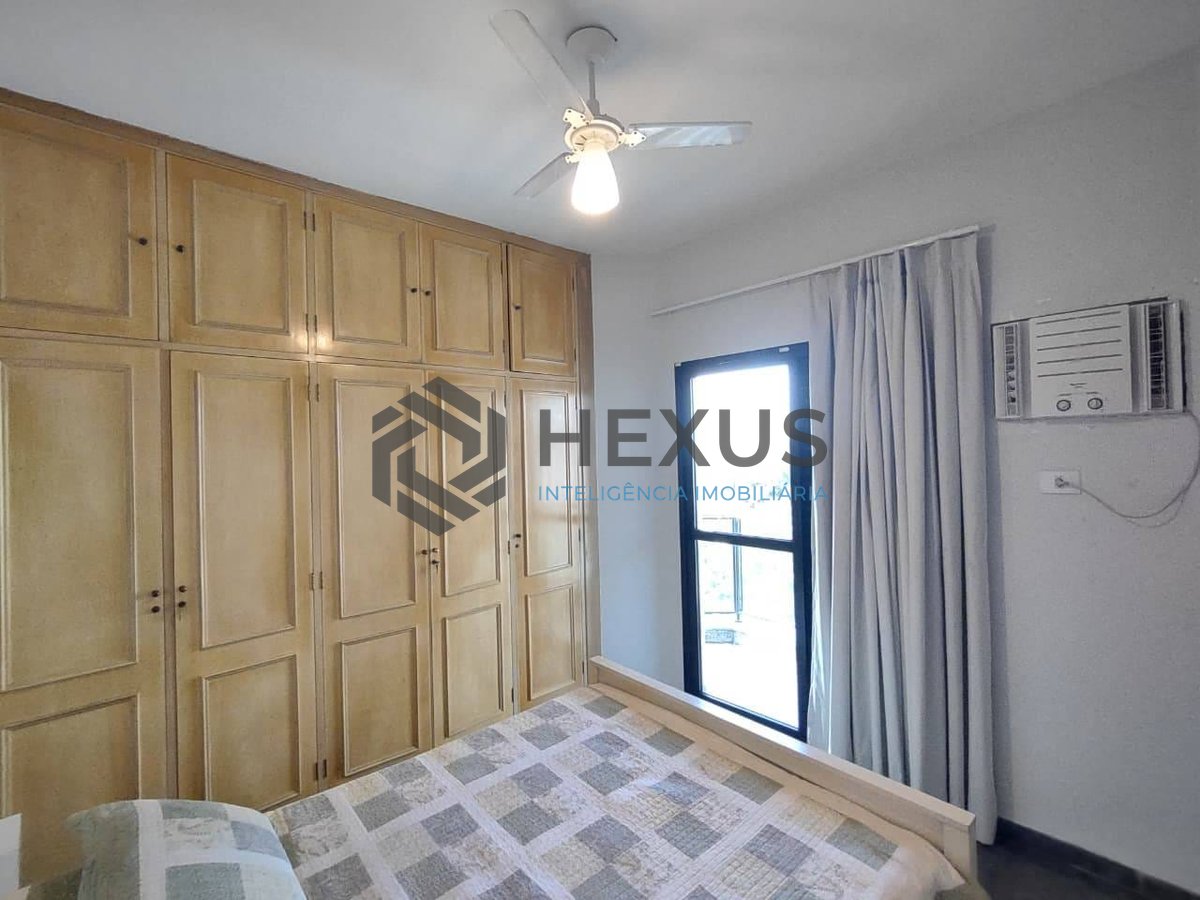 Foto 16 de Apartamento com varanda e lazer na Enseada, Guarujá