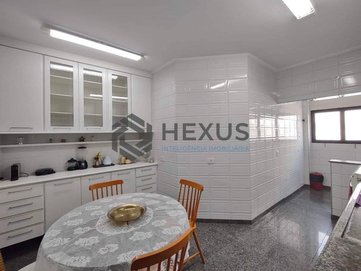 Foto 22 de Apartamento com varanda e lazer na Enseada, Guarujá