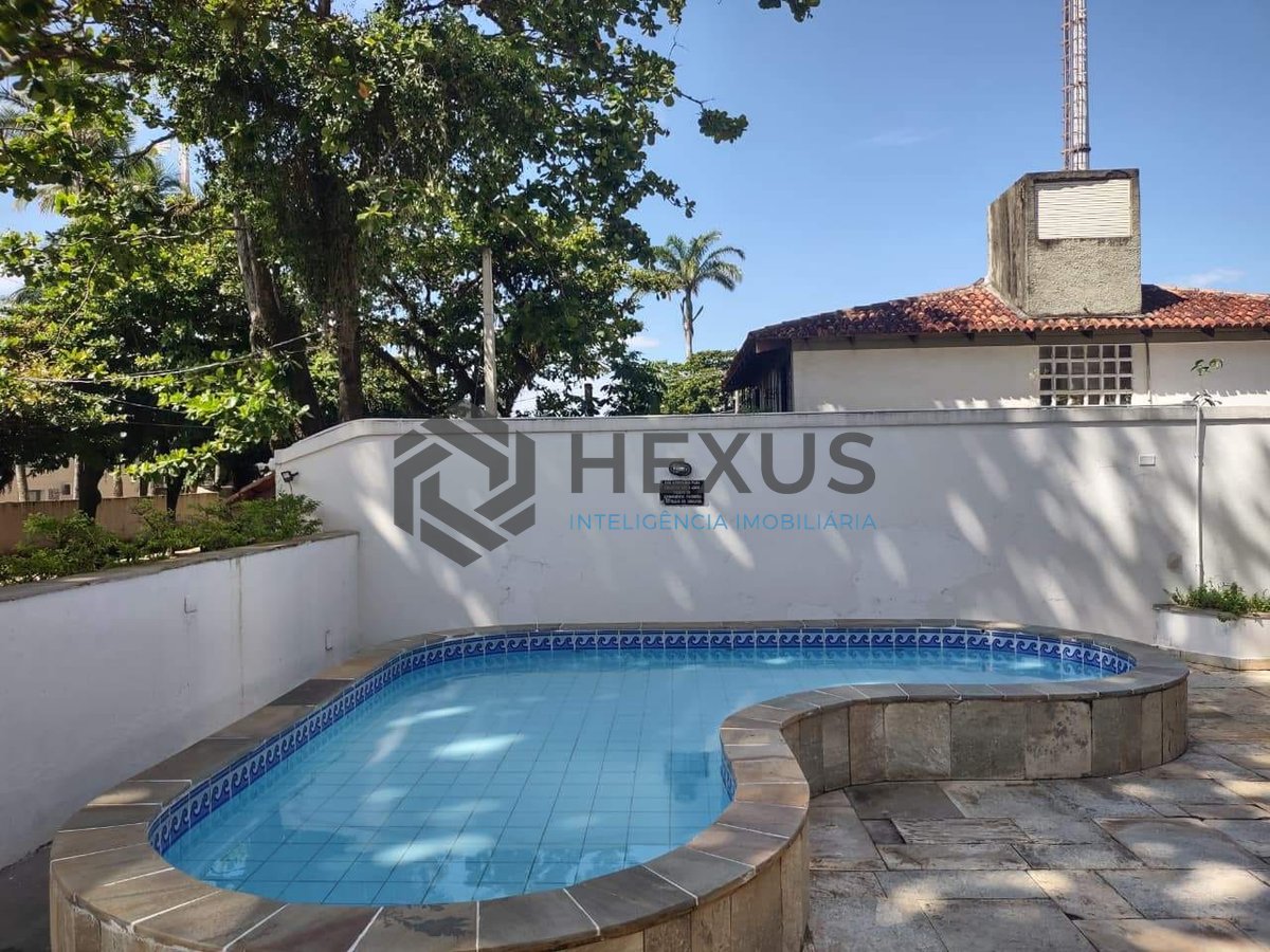 Foto 31 de Apartamento com varanda e lazer na Enseada, Guarujá
