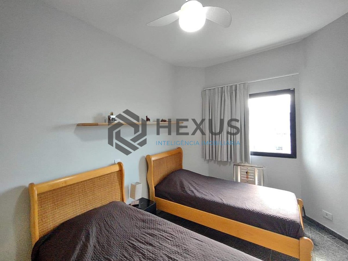 Foto 10 de Apartamento com varanda e lazer na Enseada, Guarujá